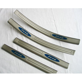 Накладки на пороги Jeep Renegade 2018