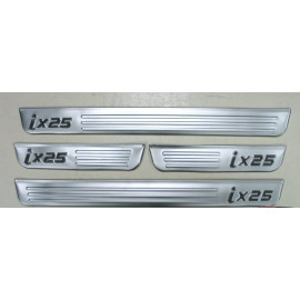 Накладки на пороги Hyundai Creta