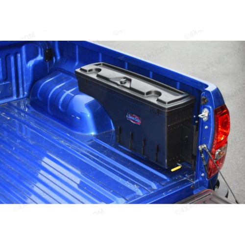 Ящик в кузов Toyota Hilux 2018