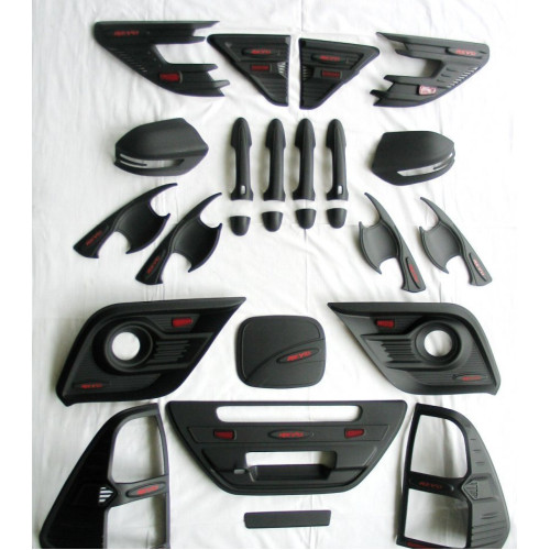 Комплект накладок TRD Toyota Hilux 2017