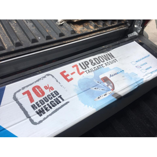 Система плавный борт Toyota Hilux 2017-2018-2019