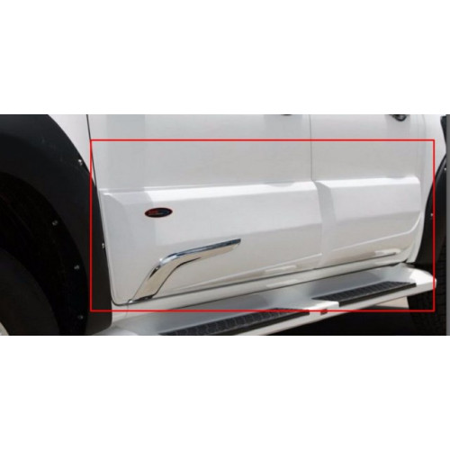 Листва на двери toyota hilux 2016