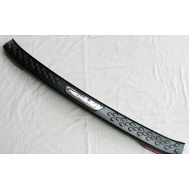 Накладка на задний бампер Mitsubishi Pajero sport 2018