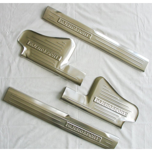 Накладки на пороги Mitsubishi Pajero Sport 2018 верхние