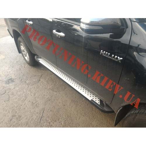 Пороги hilux 2016