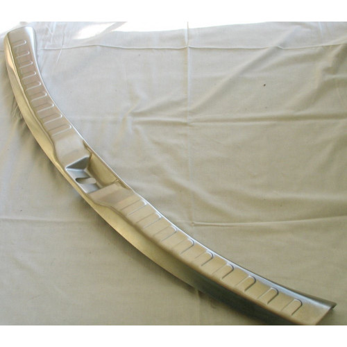 Накладка на задний бампер внутренняя Toyota RAV4 2017