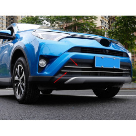 Хром накладка на решетку бампера Toyota RAV4 2017