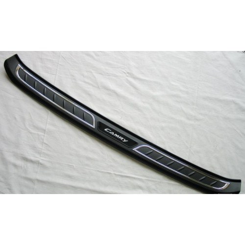 Накладка на задний бампер Camry V70 2018