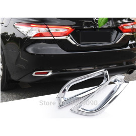 Хром накладки задних противотуманок Toyota Camry V70 2018