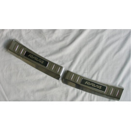 Накладка на задний бампер Toyota Rav4 2019 внутренняя